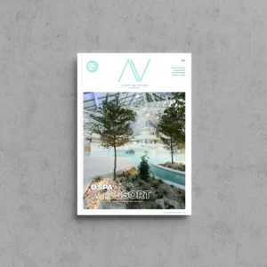 Portada de L'Art de Viure Andorra núm. 144 amb la nova gran llacuna de Caldea, un espai termal amb arbres, aigua i coberta de vidre, sota el títol D'spa a resort.